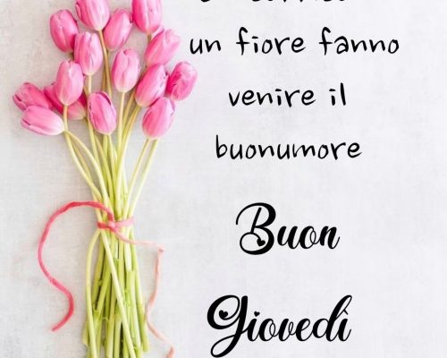 Un sorriso e un fiore fanno venire il buonumore. Buon giovedì